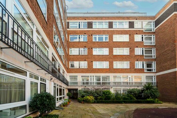2 Bedroom Flat To Rent In X, Baker Street, London, NW1