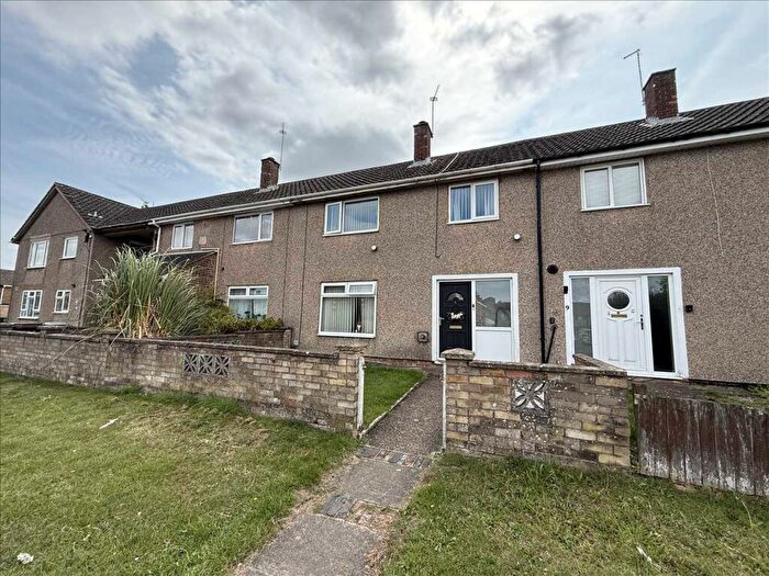 3 Bedroom Terraced House For Sale In Taunton Avenue, Corby, NN18
