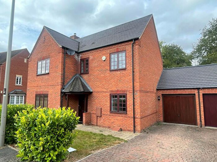 4 Bedroom House To Rent In Dean Forest Way, Broughton, MK10