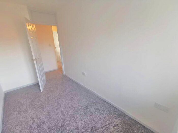 3 Bedroom Terraced House To Rent In Long Nuke Road, Northfield, Birmingham B31