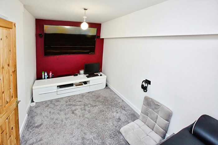 5 Bedroom Detached House For Sale In Leafy Lane, Whiteley, Fareham, Hampshire, PO15