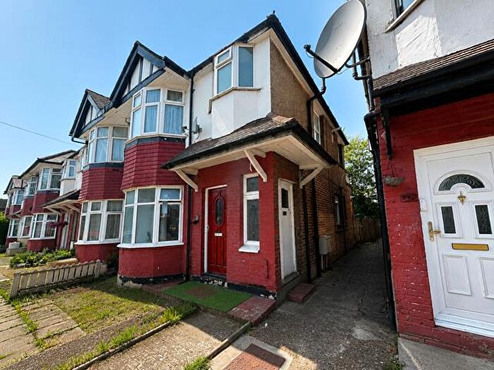 1 Bedroom Property For Sale In Southview Avenue, London, NW10