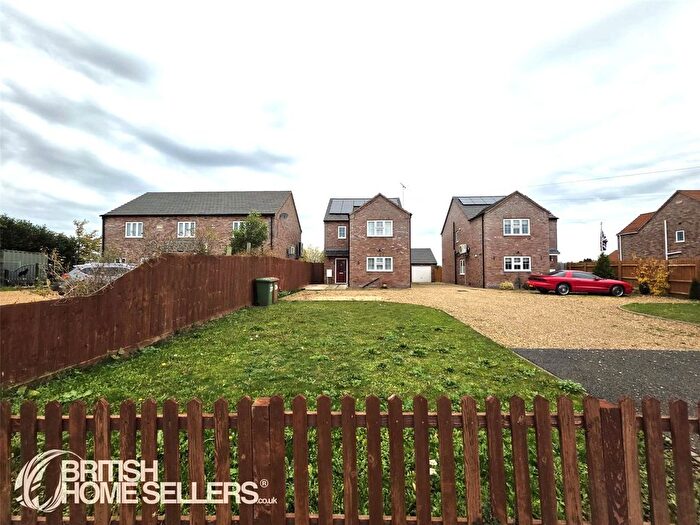 3 Bedroom Detached House For Sale In Mill Road, Murrow, Wisbech, Cambridgeshire, PE13