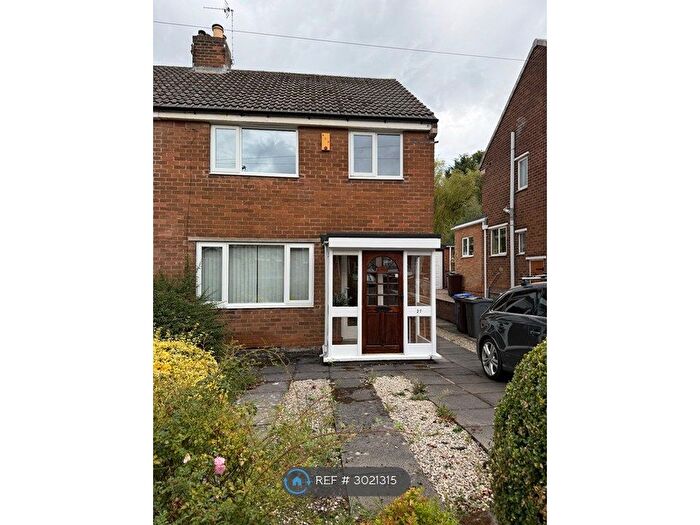 3 Bedroom Semi Detached House To Rent In Quarry Vale Road, Sheffield, S12