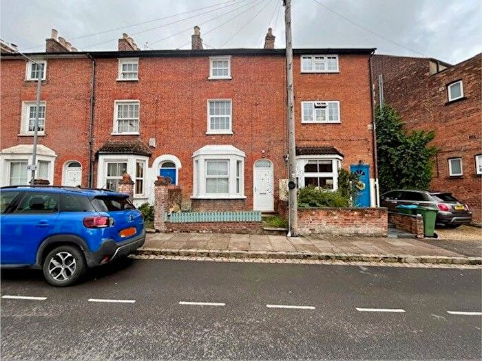 3 Bedroom Terraced House To Rent In Ripon Street, Aylesbury, HP20
