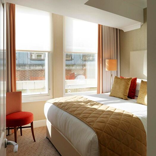 1 Bedroom Flat To Rent In Bow Lane, City, London, EC4M