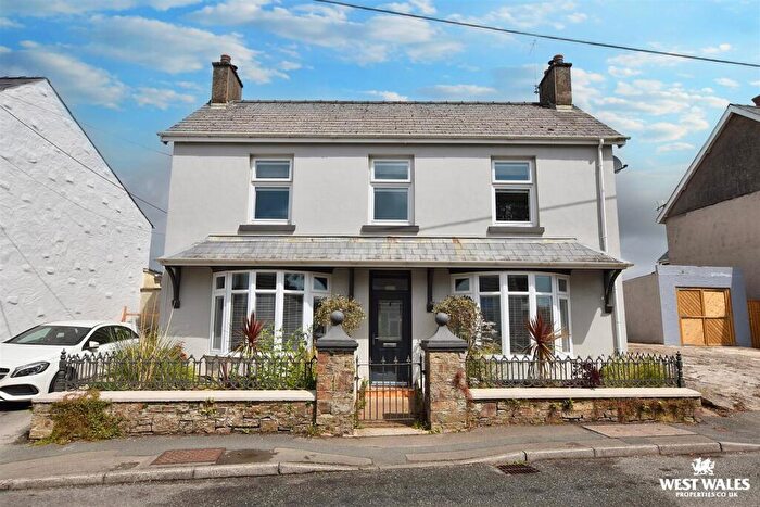 5 Bedroom Detached House For Sale In Carmarthen Road, SA68