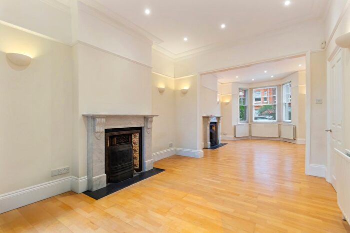 6 Bedroom End Of Terrace House To Rent In Goldhurst Terrace, London, NW6