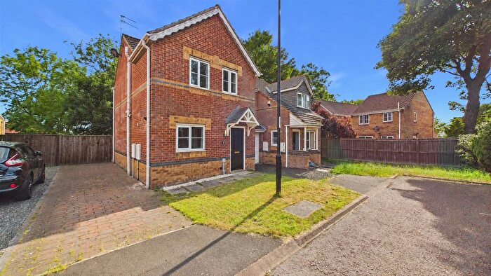 3 Bedroom Semi-Detached House To Rent In Hetherset Close, Havelock Park, Sunderland, SR4