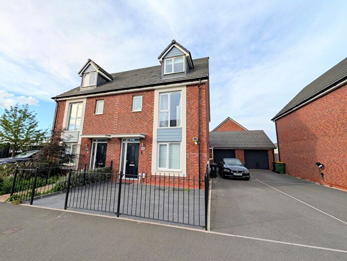 4 Bedroom House To Rent In Bessemer Drive, Glan Llyn, Newport, NP19
