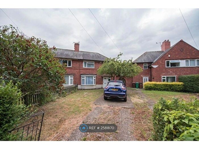 3 Bedroom Semi-Detached House To Rent In Bracton Drive, Nottingham, NG3