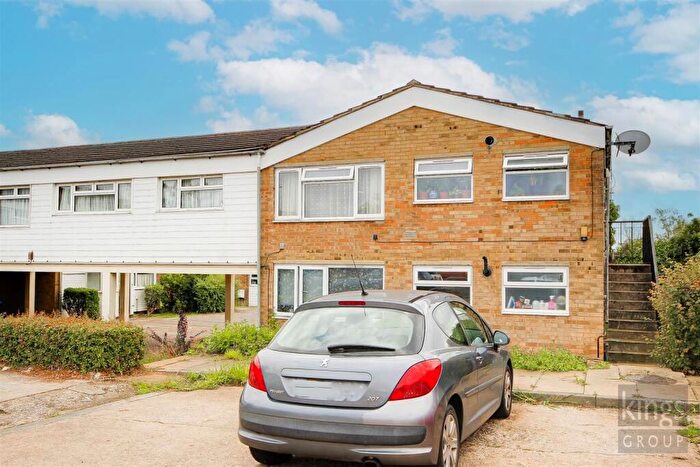 1 Bedroom Studio For Sale In Five Acres, Harlow, CM18