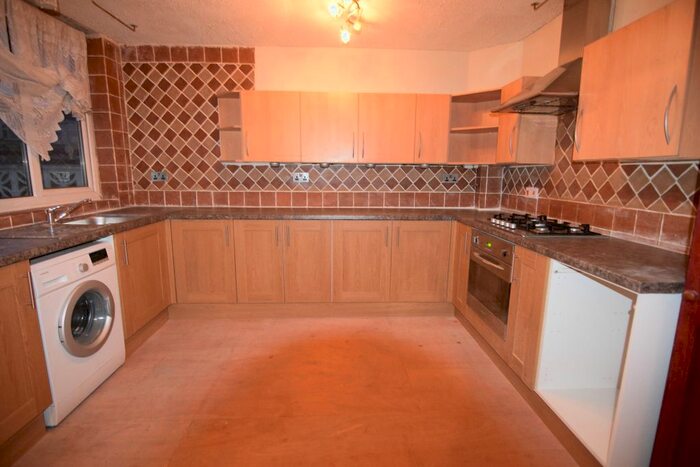 2 Bedroom Terraced House To Rent In Lancaster Avenue, Barking, IG11