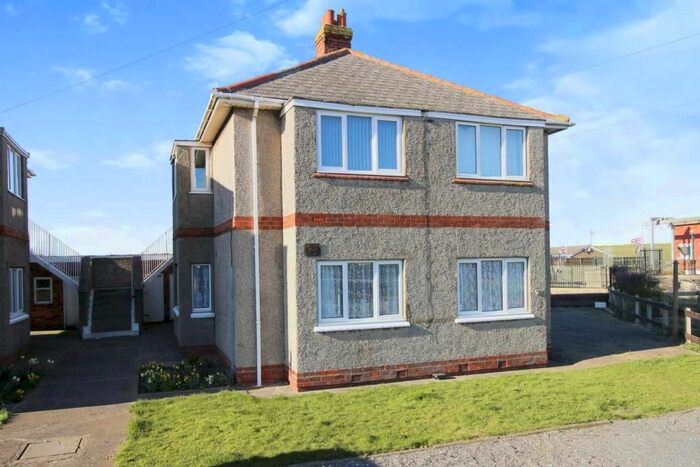 1 Bedroom Flat To Rent In Mill Flats, Trusthorpe, Mablethorpe, LN12