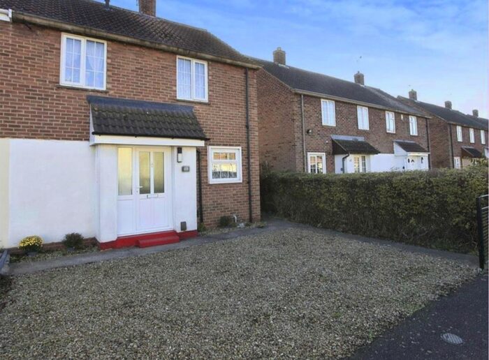 3 Bedroom Semi-Detached House To Rent In Bluebell Avenue, Peterborough, Cambridgeshire, PE1