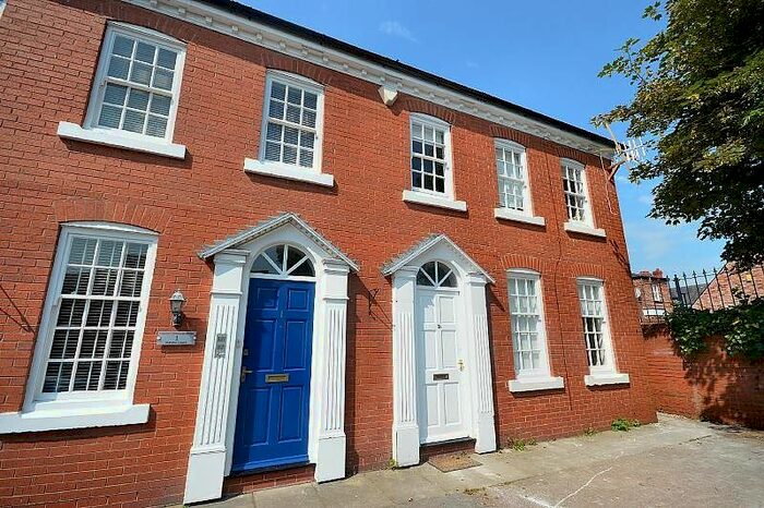 2 Bedroom Flat To Rent In Slaters Court, Princess Street, Knutsford, WA16