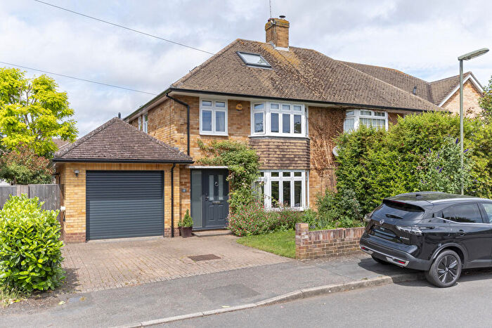 4 Bedroom Semi Detached House For Sale In Paddocks Way, Chertsey, Surrey., KT16
