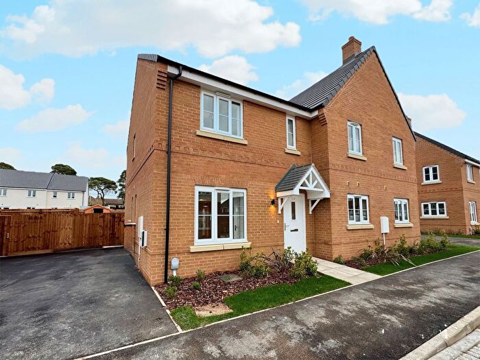 3 Bedroom Property To Rent In Violet Street, Lakenheath, IP27