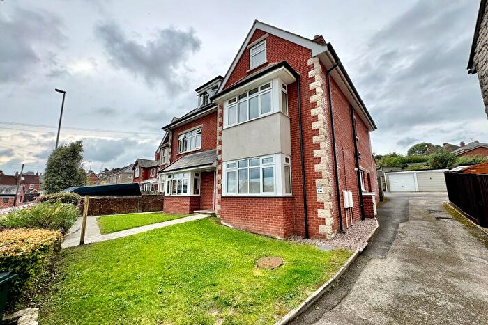 2 Bedroom Flat To Rent In High Street, Swanage, BH19