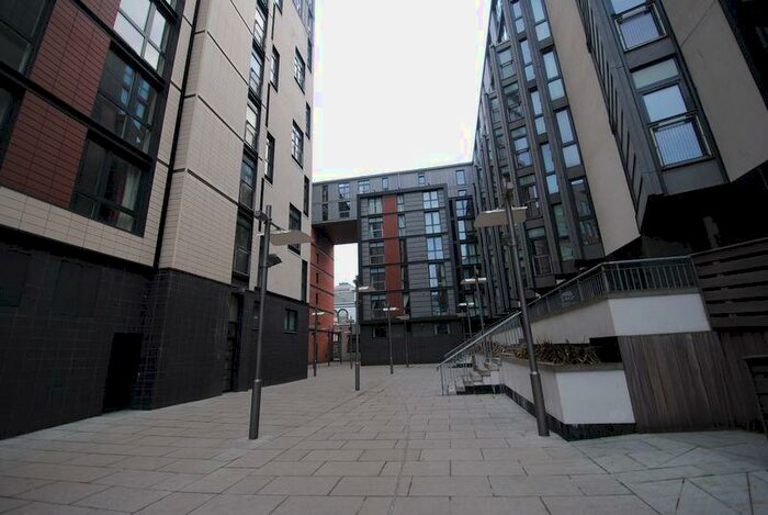 2 Bedroom Flat To Rent In Oswald Street, City Centre, Glasgow, Lanarkshire, G1