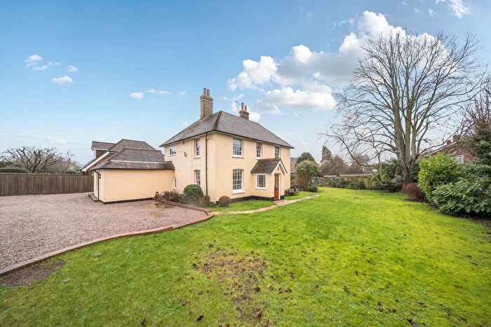 5 Bedroom Detached House For Sale In Lees Road, Brabourne Lees, Ashford, TN25