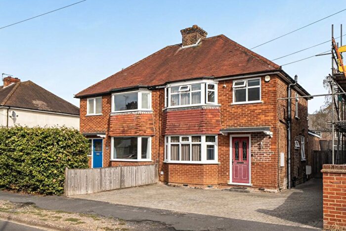 3 Bedroom Semi-Detached House For Sale In Tockley Road, Burnham, SL1