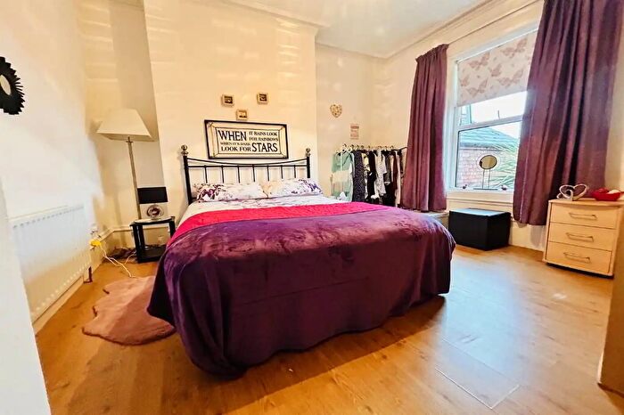 7 Bedroom End Of Terrace House For Sale In Antrim Road, Belfast, BT15