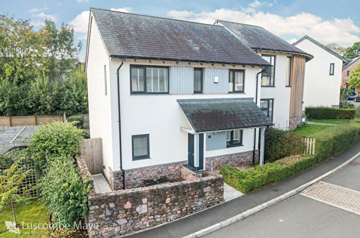 3 Bedroom Detached House For Sale In Weavers Way, Dartington, TQ9