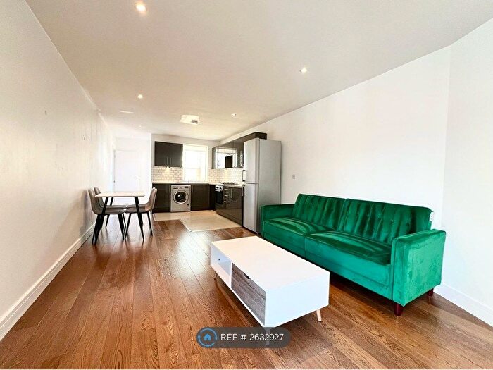1 Bedroom Flat To Rent In Electric Lane, London, SW9