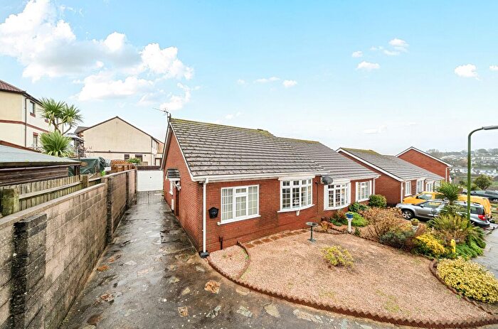 2 Bedroom Semi-detached Bungalow For Sale In Underidge Drive, Paignton, Devon, TQ3
