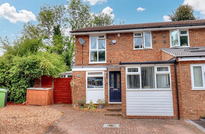 4 Bedroom Semi Detached House For Sale In Slade Road, Stokenchurch, HP14