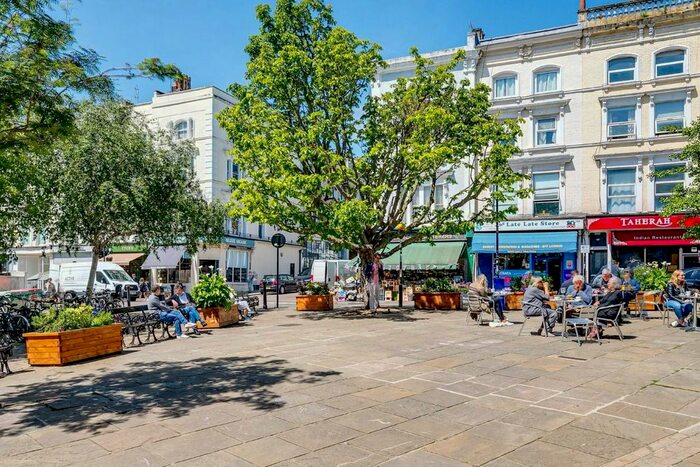 2 Bedroom Flat To Rent In Belsize Village, London, NW3