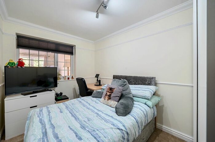3 Bedroom Bungalow For Sale In Water Lane, Middlestown, Wakefield, West Yorkshire, WF4
