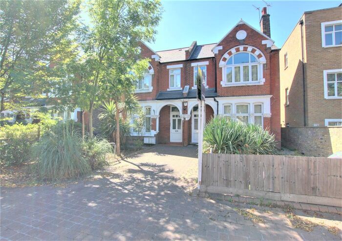 2 Bedroom Flat To Rent In Argyle Road, (), West Ealing, W13