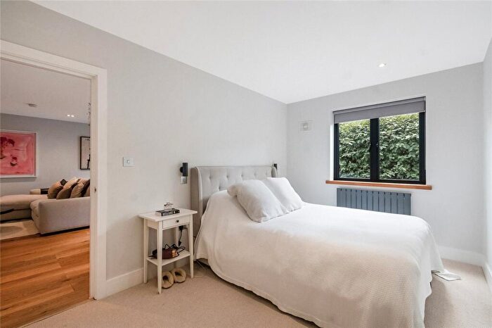1 Bedroom Apartment For Sale In Tiffany, Oakhurst Grove, East Dulwich, London, SE22