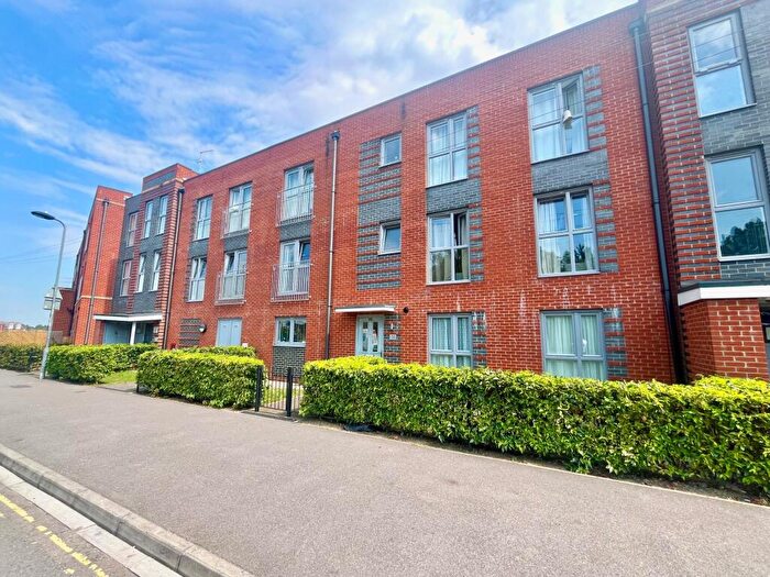 1 Bedroom Apartment To Rent In Eaton House, Radcliffe Road, SO14