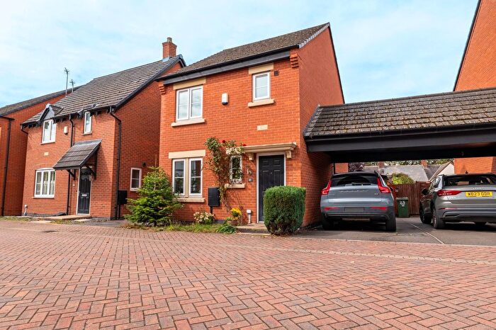 3 Bedroom Detached House For Sale In Armitage Drive, Rothley, Leicester, LE7