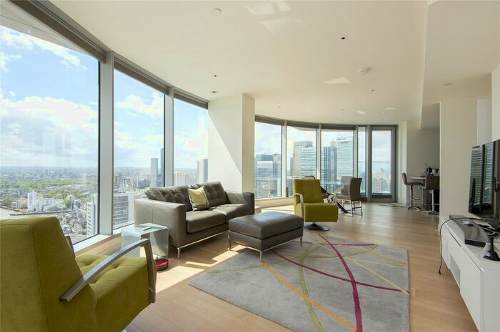 3 Bedroom Flat To Rent In Charrington Tower, Biscayne Avenue, London, E14