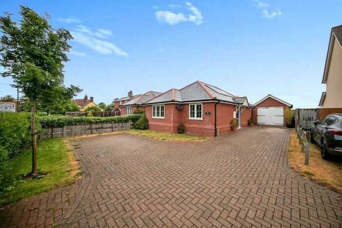 2 Bedroom Bungalow For Sale In Sudbury Road, Newton, Sudbury, Suffolk, CO10