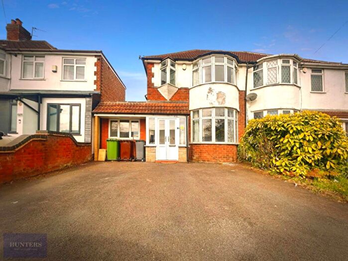 3 Bedroom Semi Detached House To Rent In Lode Lane, Solihull, West Midlands, B91