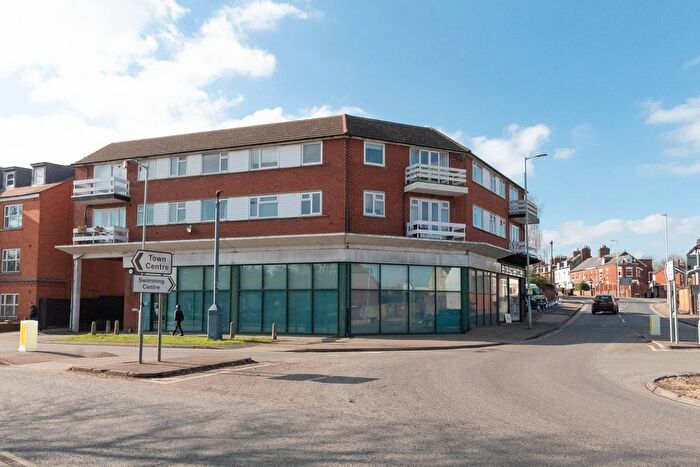 1 Bedroom Flat To Rent In Bancroft, Hitchin, SG5