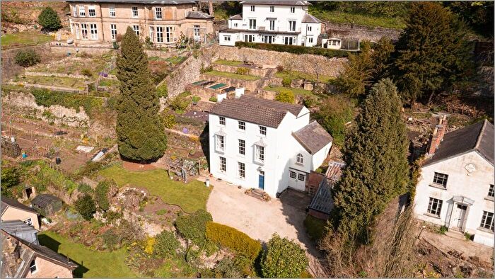5 Bedroom House For Sale In Waterloo Road, Matlock Bath, DE4
