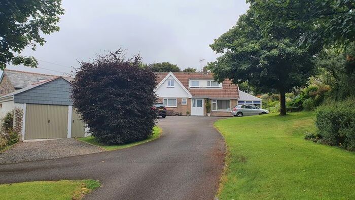 3 Bedroom Detached House For Sale In Slaughter Bridge, Camelford, PL32