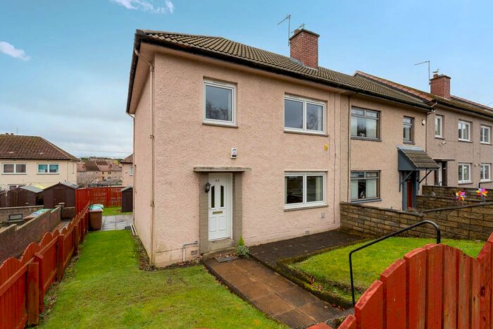 3 Bedroom End Of Terrace House For Sale In Kirkland Gardens, Ballingry, Fife, KY5