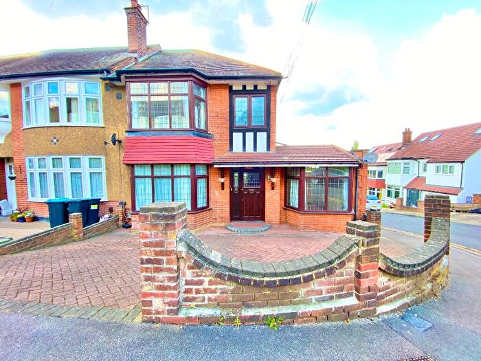4 Bedroom Semi-Detached House For Sale In Slades Gardens, Enfield, EN2