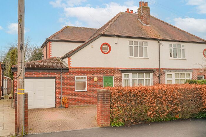 3 Bedroom Semi Detached House For Sale In Brayton Avenue, Didsbury Park, M20