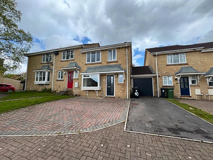 3 Bedroom End Of Terrace House To Rent In Diana Gardens, Bristol, BS32