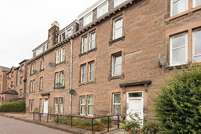 2 Bedroom Flat To Rent In Dunkeld Road, Perth, PH1