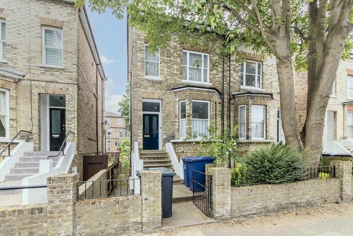 1 Bedroom Flat To Rent In Oxford Road, London, W5