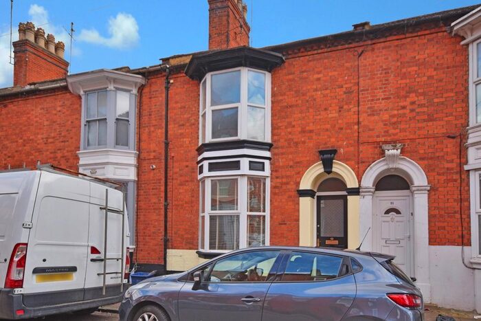 3 Bedroom Terraced House To Rent In Beaconsfield Terrace, Northampton, Northamptonshire, NN1